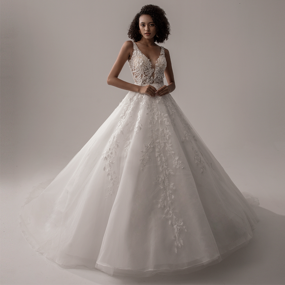 Party Dresses BEPEITHY Vestido De Noiva V Neck Sleeveless Wedding Dresses For Women A Line Ivory Lace Romantic Bride Boho Bridal Gown 230217
Party Dresses BEPEITHY Vestido De Noiva V Neck Sleeveless Wedding Dresses For Women A Line Ivory Lace Romantic Bride Boho Bridal Gown 230217