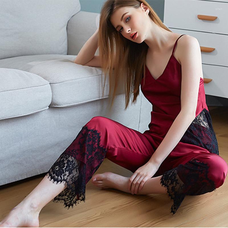 Women's Sleepwear High-End Imitation Silk Suspenders Pajamas Trousers 2-Piece Suit Ladies Home Service Lace Temptation Sexy Soft Underwear, 1 set of dark blue
Women's Sleepwear High-End Imitation Silk Suspenders Pajamas Trousers 2-Piece Suit Ladies Home Service Lace Temptation Sexy Soft Underwear, 1 set of dark blue