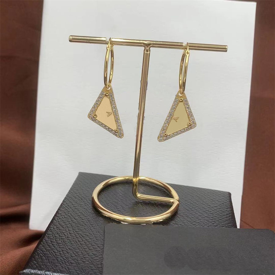 Woman Wedding Jewelry Set with Diamonds Luxurys Designers Womens Gold Necklace and Earrings As Gift Festival Fashion Jewelrys for Women, Ring
Woman Wedding Jewelry Set with Diamonds Luxurys Designers Womens Gold Necklace and Earrings As Gift Festival Fashion Jewelrys for Women, Ring