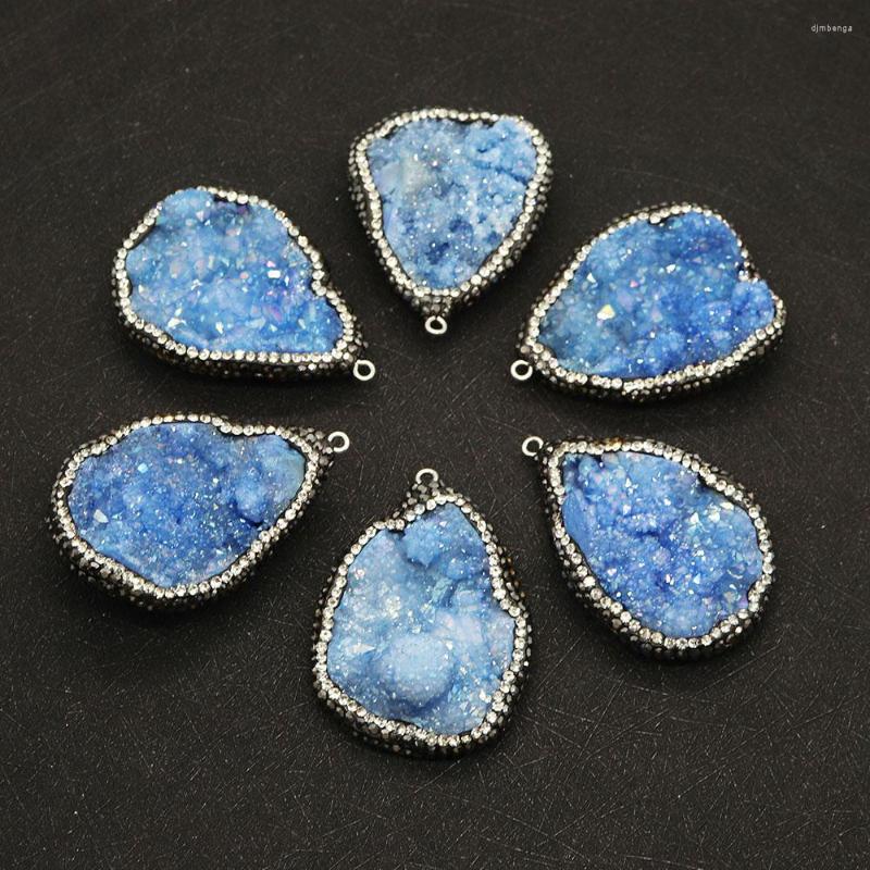 Pendant Necklaces Natural Blue Crystal Water Drop Irregular Metal Rhinestones Slice Rough Spar Handmade Accessories
Pendant Necklaces Natural Blue Crystal Water Drop Irregular Metal Rhinestones Slice Rough Spar Handmade Accessories
