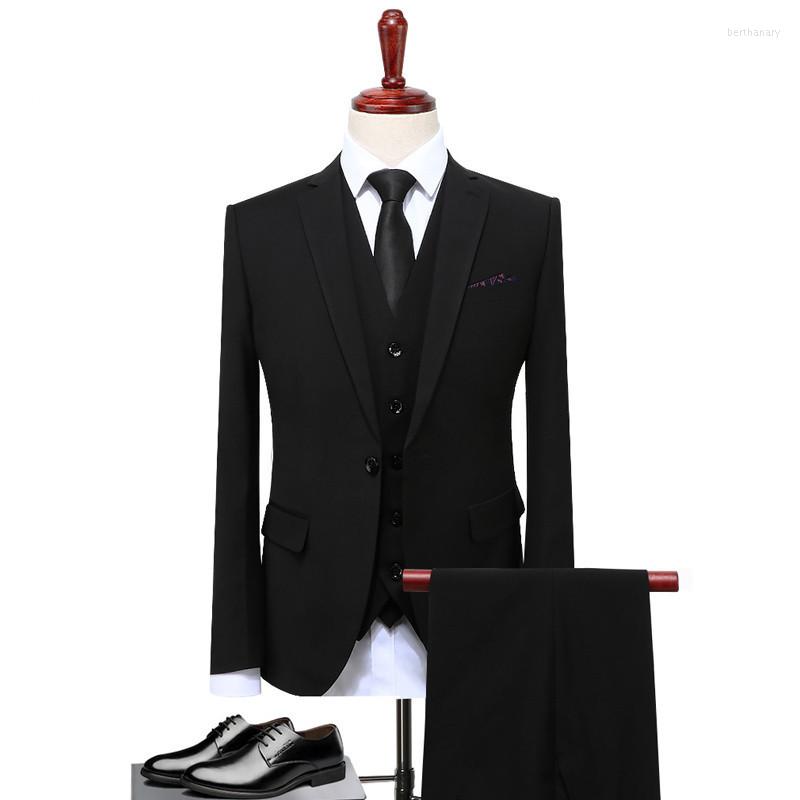Men' Suits Men' Suit Wedding Groom Groomsmen Dress Classic Three-piece (jacket Vest Pants) Business, Picture color 2
Men' Suits Men' Suit Wedding Groom Groomsmen Dress Classic Three-piece (jacket Vest Pants) Business, Picture color 2