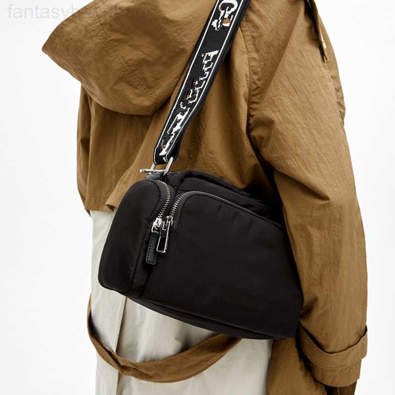 BIMBA Outdoor Bags Top Sell Y LOLA original messenger bagsshoulder bag luxury nylon mochila handbag bolsos mujer for women, 010
BIMBA Outdoor Bags Top Sell Y LOLA original messenger bagsshoulder bag luxury nylon mochila handbag bolsos mujer for women, 010
