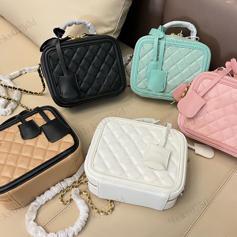 Makeup bag Designer Clutch Totes Handbags Women mini 19cm shoulder Cosmetic Cases Toiletry Bag chain Crossbody Pouch Cosmetic-Nice Luxury Storage Bags pink/black, Multi
Makeup bag Designer Clutch Totes Handbags Women mini 19cm shoulder Cosmetic Cases Toiletry Bag chain Crossbody Pouch Cosmetic-Nice Luxury Storage Bags pink/black, Multi