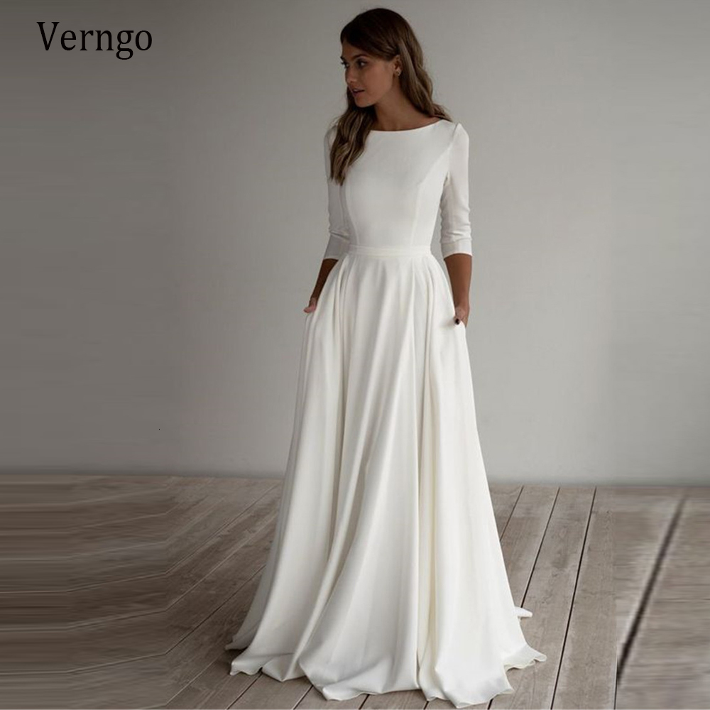 Party Dresses Verngo Simple Wedding Dress Long Sleeves A Line Crepe Boat Neck Elegant Bridal Dresses With Pockets Plus Size robe de mariee 230217, Purple
Party Dresses Verngo Simple Wedding Dress Long Sleeves A Line Crepe Boat Neck Elegant Bridal Dresses With Pockets Plus Size robe de mariee 230217, Purple