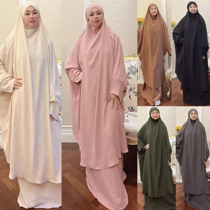 Ethnic Clothing 2pcs Islamic Dress Abaya Set Arab Jilbab Dresses Muslim Women Khimar Prayer Clothes
Ethnic Clothing 2pcs Islamic Dress Abaya Set Arab Jilbab Dresses Muslim Women Khimar Prayer Clothes
