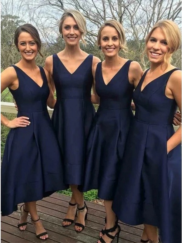 Royal Blue Elegant Satin Bridesmaid Dresses V Neck A Line Tea Length Wedding Guest Party Gowns Plus Size Formal Occasion Dress For Women Maid Of Honor Gowns CL1857
Royal Blue Elegant Satin Bridesmaid Dresses V Neck A Line Tea Length Wedding Guest Party Gowns Plus Size Formal Occasion Dress For Women Maid Of Honor Gowns CL1857