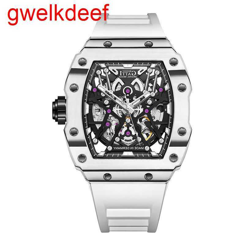Wristwatches Luxury Custom Bling Iced Out Watches White Gold Plated Moiss anite Diamond Watchess 5A high quality replication Mechanical PP92, Bg9907-a1
Wristwatches Luxury Custom Bling Iced Out Watches White Gold Plated Moiss anite Diamond Watchess 5A high quality replication Mechanical PP92, Bg9907-a1