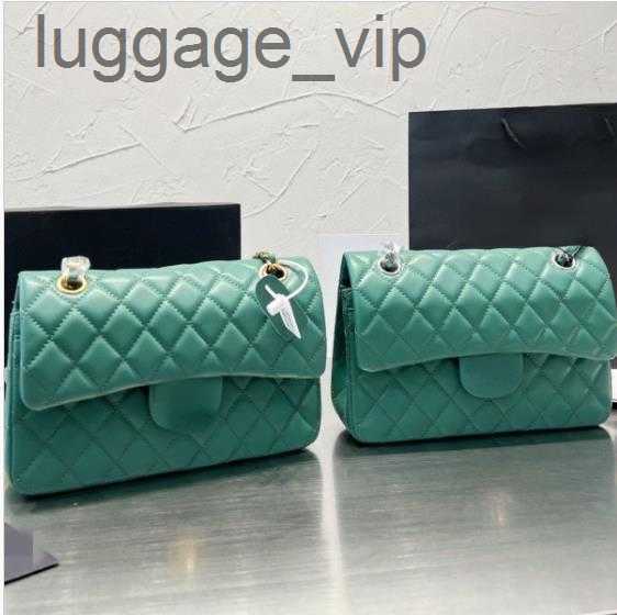 5a Designer Bag Top Derma Custom Luxury Tote Bags Brand Channel Handbag Leather Cowhide Gold Silver Chain Oblique Shoulder Highs Quality15pq48, 11
5a Designer Bag Top Derma Custom Luxury Tote Bags Brand Channel Handbag Leather Cowhide Gold Silver Chain Oblique Shoulder Highs Quality15pq48, 11