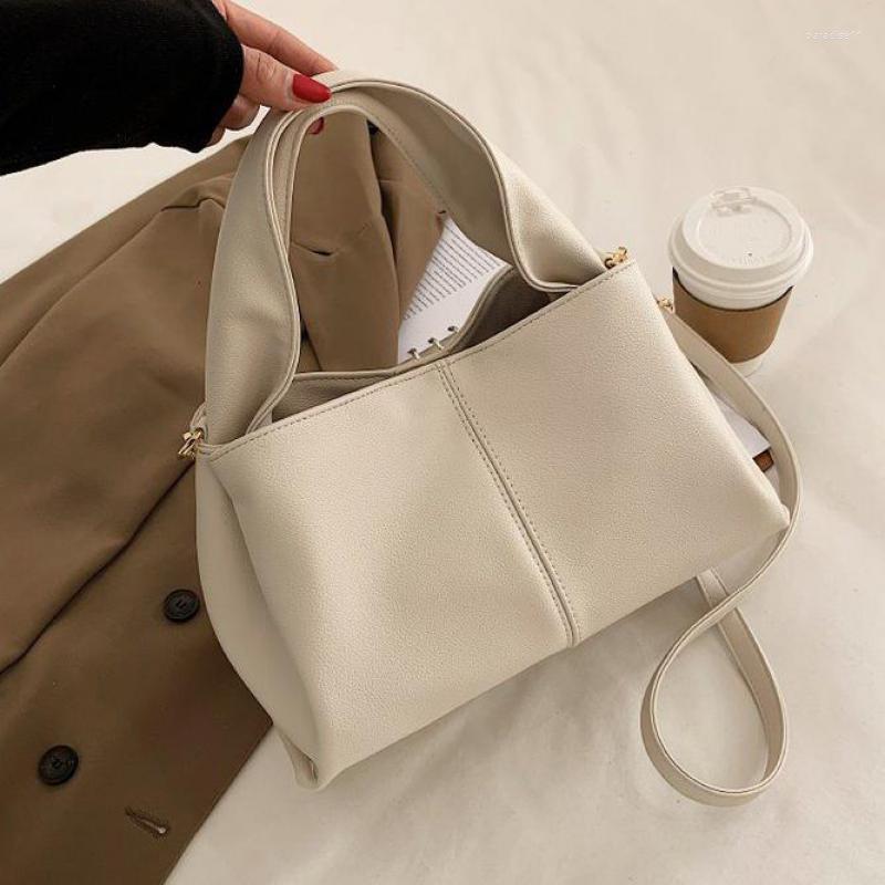 Evening Bags Classic Leather Women's Handbags Autumn Fashion Ladies Luxury High-quality Retro Crossbody For Women Tote Shoulder, Beige
Evening Bags Classic Leather Women's Handbags Autumn Fashion Ladies Luxury High-quality Retro Crossbody For Women Tote Shoulder, Beige
