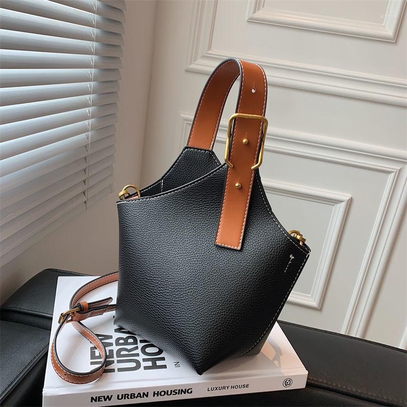 Evening Bags Women Fashion Solid Color Simple Design Female Vintage Shoulder Bucket Bag Crossbody Trend Handbags, Black
Evening Bags Women Fashion Solid Color Simple Design Female Vintage Shoulder Bucket Bag Crossbody Trend Handbags, Black