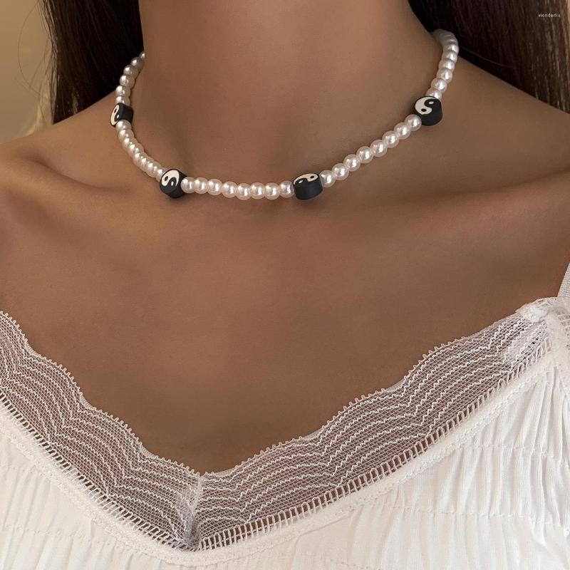 Choker Ins Vintage Imitation Pearl Beaded Necklace Creative Tai Chi Soft Pottery For Women Girl Fashion Y2K Jewelry
Choker Ins Vintage Imitation Pearl Beaded Necklace Creative Tai Chi Soft Pottery For Women Girl Fashion Y2K Jewelry