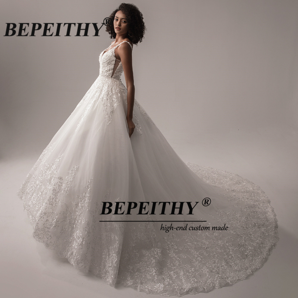 Party Dresses BEPEITHY Deep V Neck Lace Wedding Dress ForWomen Princess Bridal Court Train Sleeveless Indian Ivory Wedding Bouquet Dress 230217