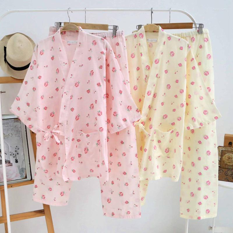 Women's Sleepwear Japanese Kimono Women Traditional Yukata Robe And Pants Double Layered Cotton Gauze Pajamas Set, Pink rose
Women's Sleepwear Japanese Kimono Women Traditional Yukata Robe And Pants Double Layered Cotton Gauze Pajamas Set, Pink rose