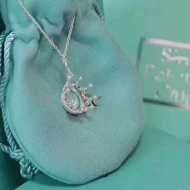 Crown Necklace Women's Set of Stainless Steel Blue Pink Green Pendant Jewelry Valentine's Day Christmas Gift Girl Friend Wholesale
Crown Necklace Women's Set of Stainless Steel Blue Pink Green Pendant Jewelry Valentine's Day Christmas Gift Girl Friend Wholesale