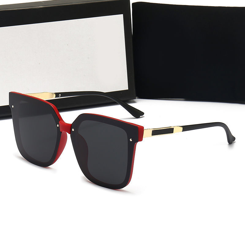 Lunette designer sunglasses for women oversized luxury red green black mirror frame sunglasses fashion men sport convenient summer sun glasses
Lunette designer sunglasses for women oversized luxury red green black mirror frame sunglasses fashion men sport convenient summer sun glasses