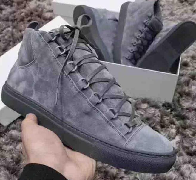 Men's Casual shoes Classic Genuine Leather Women Arena Runner Flats Sneakers Shoe Gey Male High Top Shoe mens Fashion Lace Up trainers Size 38-46 With Boxes
Men's Casual shoes Classic Genuine Leather Women Arena Runner Flats Sneakers Shoe Gey Male High Top Shoe mens Fashion Lace Up trainers Size 38-46 With Boxes