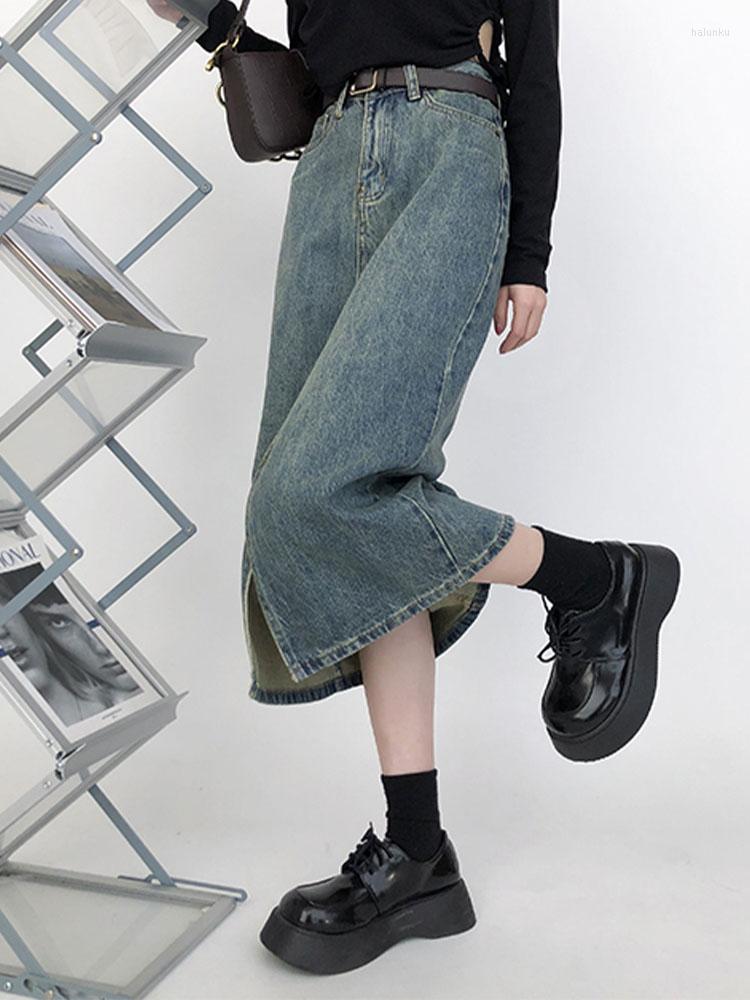 Skirts Korean Style High Waist Straight Denim Skirt Women Vintage Split Fork Blue Long Bodycon Pencil Jean Casual Fashion
Skirts Korean Style High Waist Straight Denim Skirt Women Vintage Split Fork Blue Long Bodycon Pencil Jean Casual Fashion
