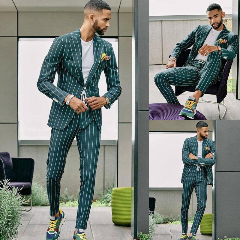Men's Suits Business Men Stripe Green Tailor-Made Tuxedo 2 Pieces Blazer Wedding Party Singer Groom Costume Homme Formal, Same as pics 
Men's Suits Business Men Stripe Green Tailor-Made Tuxedo 2 Pieces Blazer Wedding Party Singer Groom Costume Homme Formal, Same as pics