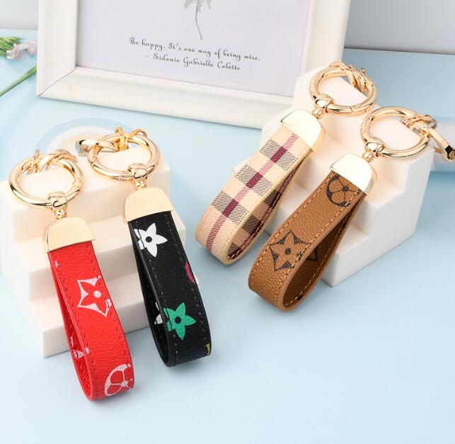 11style Creative Gift Presbyopia Car Keychain Bag Pendant Charm Jewelry Keyring Holder Men Women PU Leather Flower Grid Design Metal Key Chain Accessories