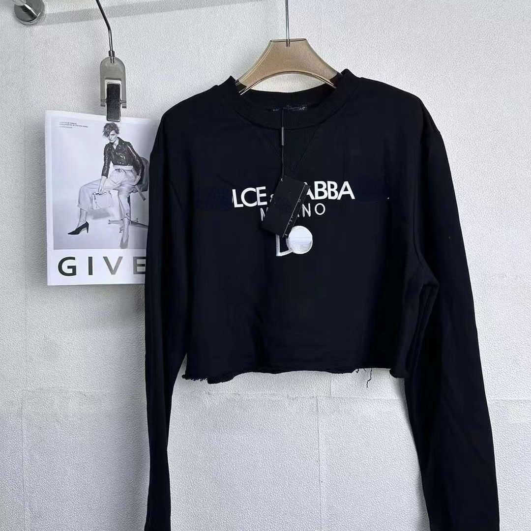 Fashion sweatshirt women sweater Letter embroidery short long-sleeved tshirt designer sweaters fashion casual pullover shirt, Black
Fashion sweatshirt women sweater Letter embroidery short long-sleeved tshirt designer sweaters fashion casual pullover shirt, Black