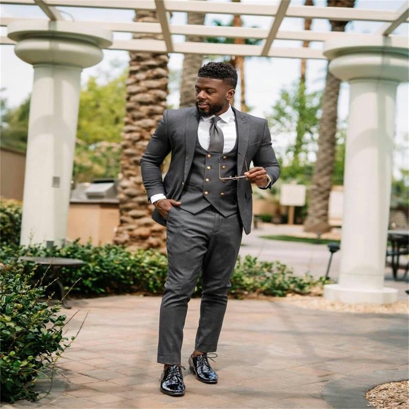 Men's Suits Handsome Grey Men 3 Piece Cotton Fashion Formal Lapel Customized Fit Casual Party High Quality Vest Coat Pant, Same as picture
Men's Suits Handsome Grey Men 3 Piece Cotton Fashion Formal Lapel Customized Fit Casual Party High Quality Vest Coat Pant, Same as picture