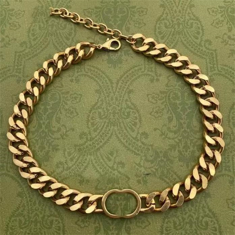 Pendant Necklaces Designer High Quality Necklaces Cuban Choker Necklace Collares Punk Vintage Chunky Thick Link Chain for Women New Year Jewelry Accessories
Pendant Necklaces Designer High Quality Necklaces Cuban Choker Necklace Collares Punk Vintage Chunky Thick Link Chain for Women New Year Jewelry Accessories