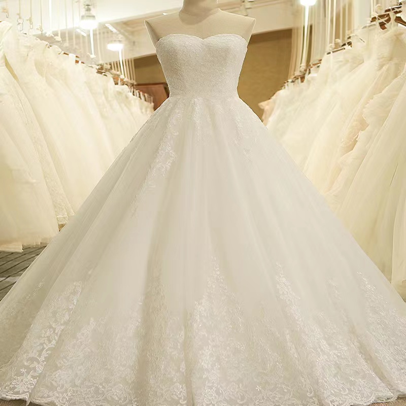 2023 Beaded Embroidery Ball Gowns Wedding Dresses Princess Gown Corset Sweetheart Organza Ruffles Cathedral Train Bridal Dress lace Plus Size Custom M