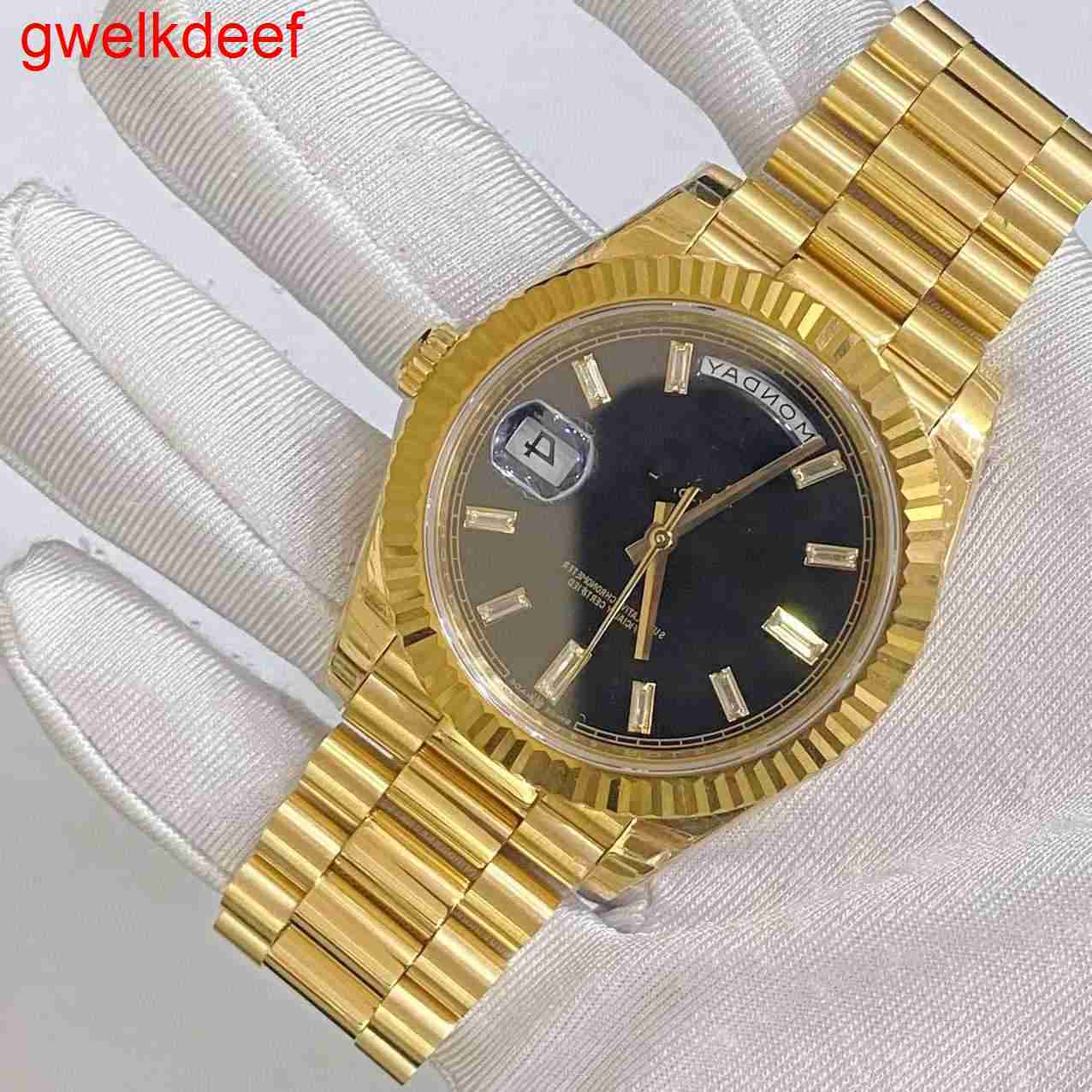 Wristwatches Luxury Custom Bling Iced Out Watches White Gold Plated Moiss anite Diamond Watchess 5A high quality replication Mechanical UAZF
Wristwatches Luxury Custom Bling Iced Out Watches White Gold Plated Moiss anite Diamond Watchess 5A high quality replication Mechanical UAZF