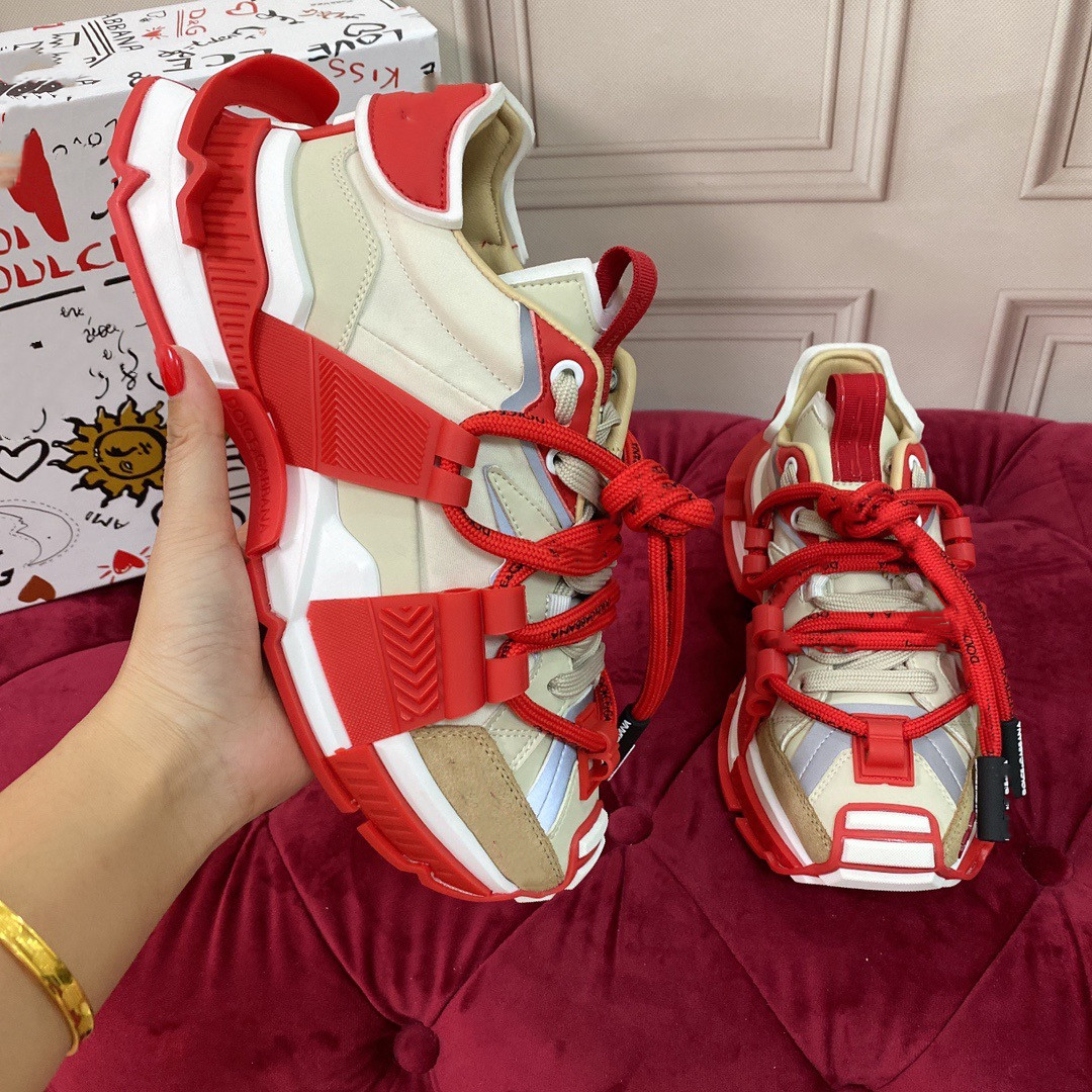 Luxury Designer Men Causal Shoes Fashion Woman Leather Lace Up Platform Sole Sneakers White mens womens 0502, 08
Luxury Designer Men Causal Shoes Fashion Woman Leather Lace Up Platform Sole Sneakers White mens womens 0502, 08