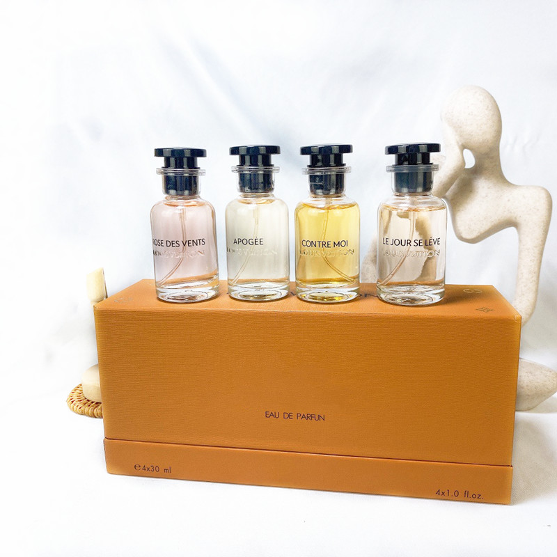 Woman perfume set 4 * 30ML with nozzle, rose/Apogee/Contre Moi/Le Jour se Lever lasting fragrance
Woman perfume set 4 * 30ML with nozzle, rose/Apogee/Contre Moi/Le Jour se Lever lasting fragrance
