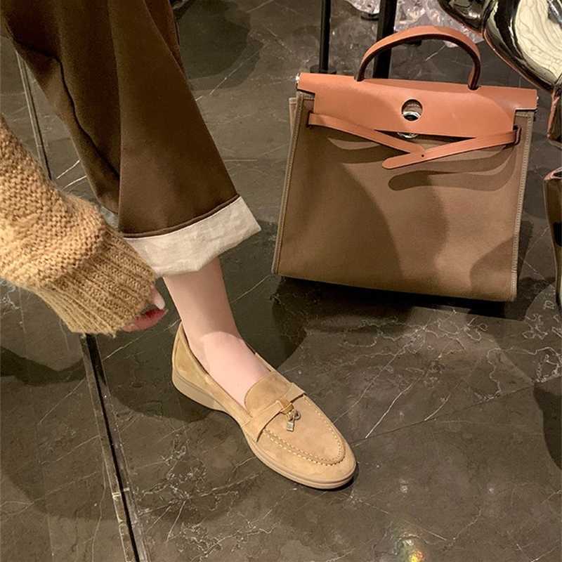 Italy Designer Shoes Loropiana Lp Lefu Shoes Women's Autumn 2023 New Comfortable Soft Bottom British Style Leather Flat Sole Single Shoes, Light brown
Italy Designer Shoes Loropiana Lp Lefu Shoes Women's Autumn 2023 New Comfortable Soft Bottom British Style Leather Flat Sole Single Shoes, Light brown