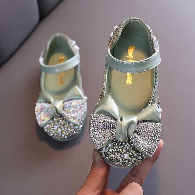 Sandals Sandals Slip on Beach Shoes Popular Fashion New Princess Shoes Girls Roman Shoes Summer Baby Children Sandals for Girls W0217