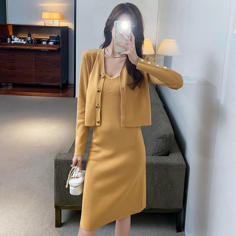 Casual Dresses Knit Suit Women V-neck Short Cardigan Jacket Suspenders Long Skirt Dress, Black
Casual Dresses Knit Suit Women V-neck Short Cardigan Jacket Suspenders Long Skirt Dress, Black