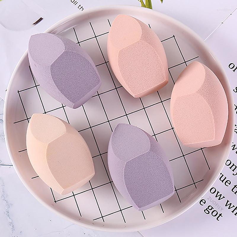 Makeup Sponges 1Pcs Big Size Sponge Foundation Cosmetic Puff Smooth Powder Concealer Blender Soft Tool Make Up
Makeup Sponges 1Pcs Big Size Sponge Foundation Cosmetic Puff Smooth Powder Concealer Blender Soft Tool Make Up