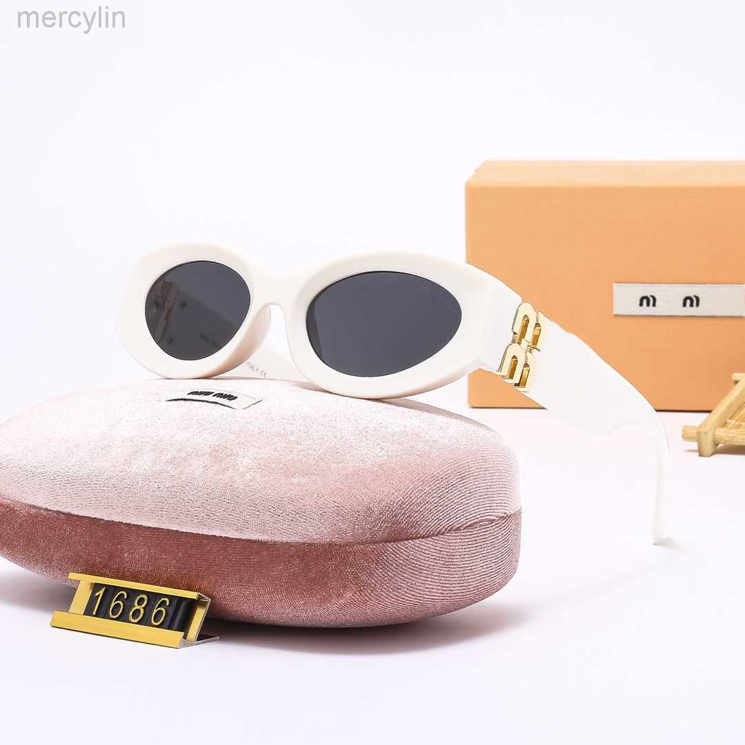 Designer Sunglasses Miui M Family's New Fashion Sunscreen Round Frame Women's Sunglasses Trend Advanced Sunglasses Women's Sunglasses White
Designer Sunglasses Miui M Family's New Fashion Sunscreen Round Frame Women's Sunglasses Trend Advanced Sunglasses Women's Sunglasses White