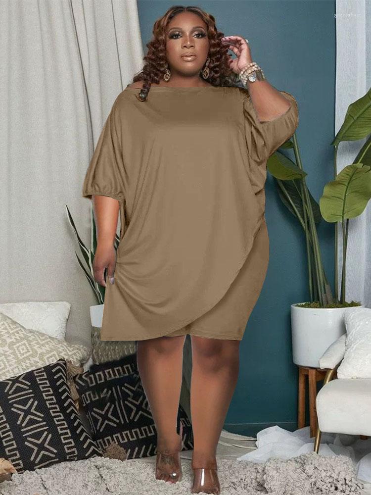 Tracksuits Women's Suit Large Size 5xl Summer Casual Shorts Sets Solid Top Two Pieces Plus Outfits Wholesale Bulk Drop, Black 
Tracksuits Women's Suit Large Size 5xl Summer Casual Shorts Sets Solid Top Two Pieces Plus Outfits Wholesale Bulk Drop, Black