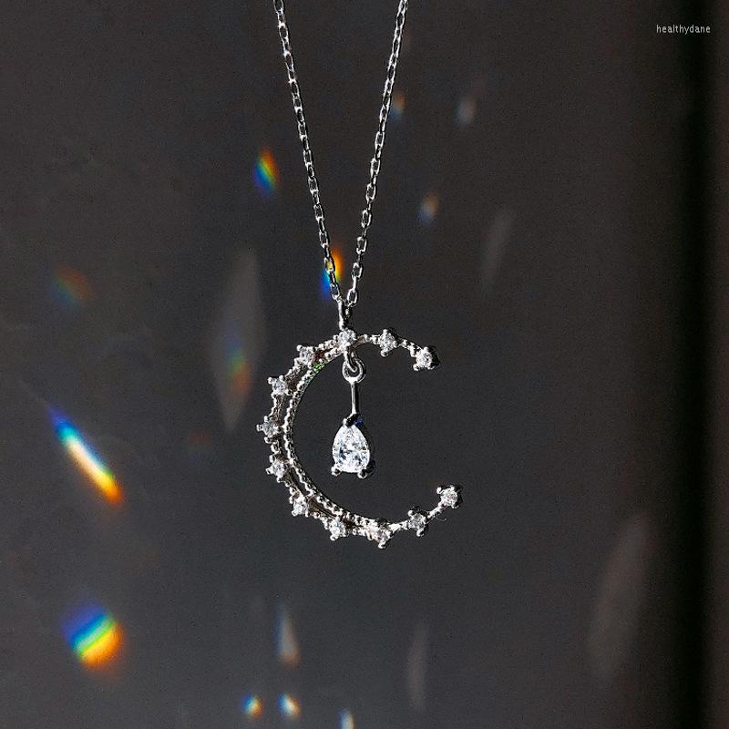 Choker Exquisite Trendy Moon Shiny Zirconia Necklace Water Drop Shape Pendant Fashion Jewelry For Women Girl Gift 
Choker Exquisite Trendy Moon Shiny Zirconia Necklace Water Drop Shape Pendant Fashion Jewelry For Women Girl Gift