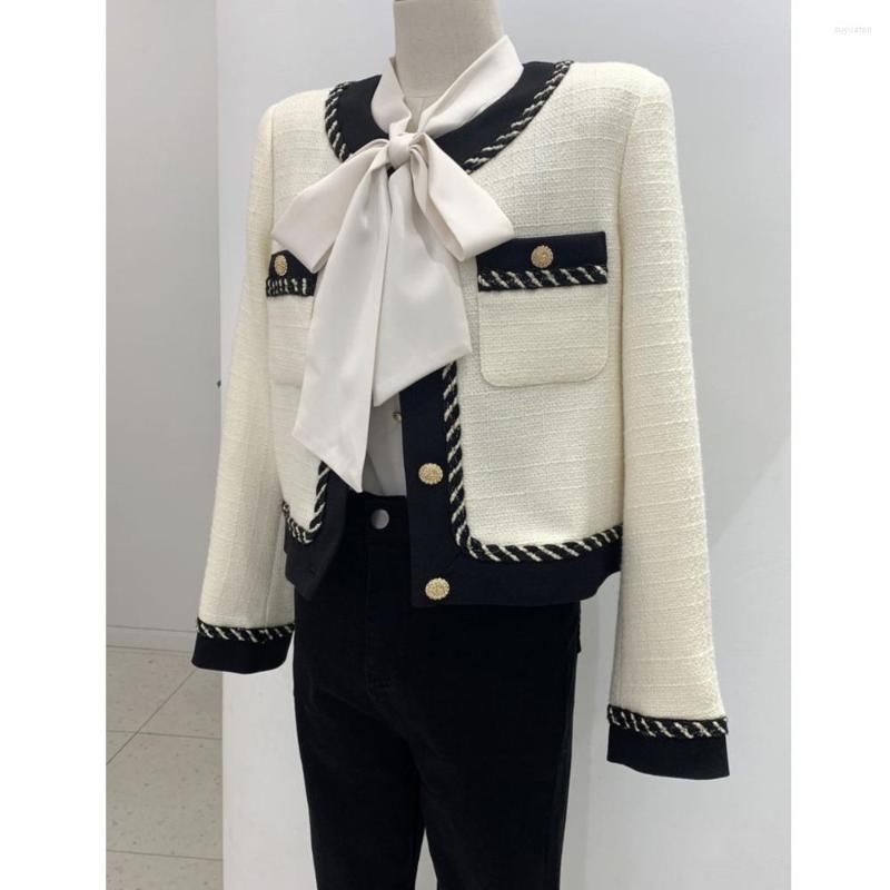 Women' Jackets Women Tweed Autumn 2023 Elegant Woolen Coats For O Neck Long Sleeve Winter Woven Outwear Female Fashion Chaquetas, Beige
Women' Jackets Women Tweed Autumn 2023 Elegant Woolen Coats For O Neck Long Sleeve Winter Woven Outwear Female Fashion Chaquetas, Beige