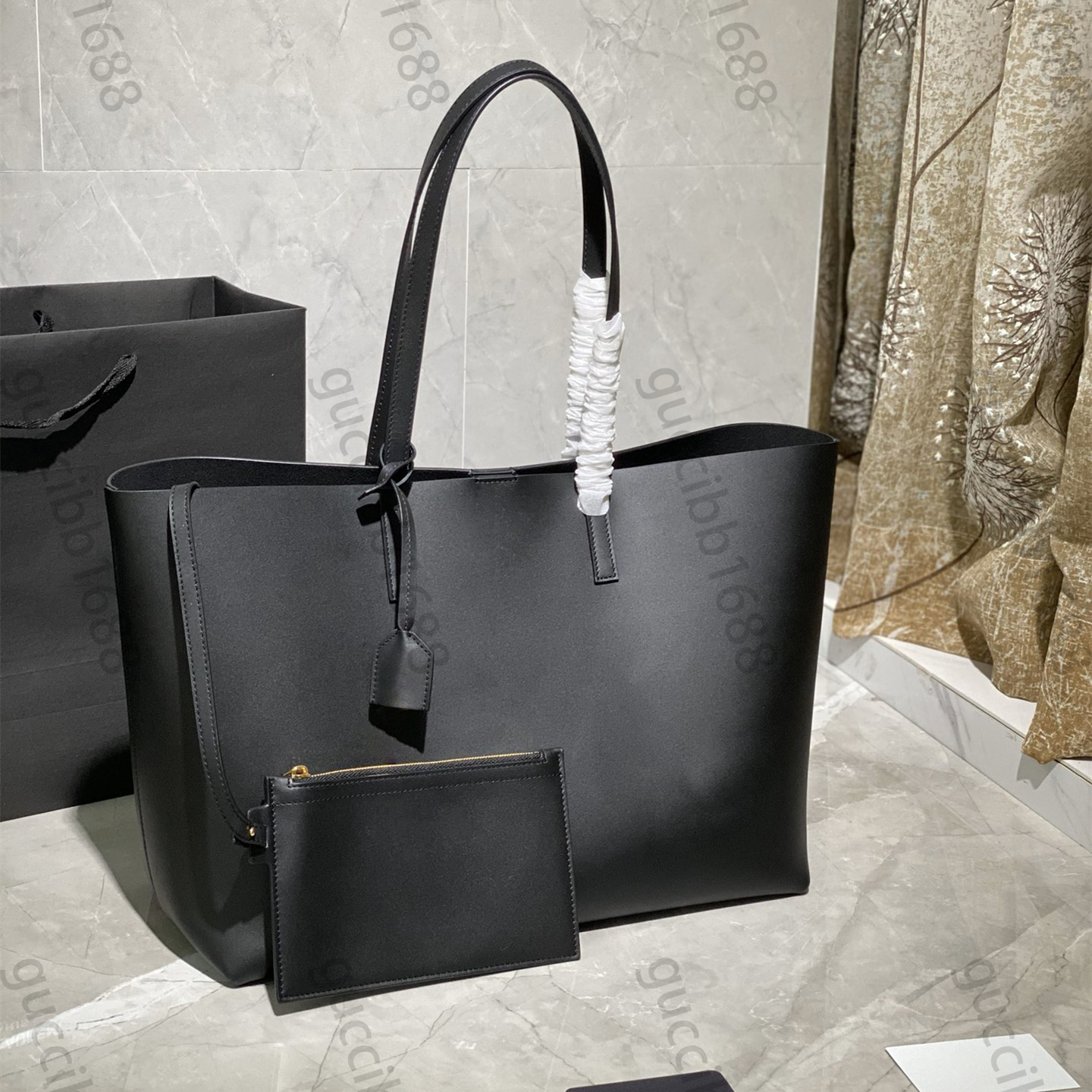 10A Top Tier Mirror Quality 38cm Shopping Bag Luxuries Designers Large Cowhide Tote Womens Real Leather Purse Handbag Shoulder Double Handle Box Bag With Small Pouch, Upload pics to contact us
10A Top Tier Mirror Quality 38cm Shopping Bag Luxuries Designers Large Cowhide Tote Womens Real Leather Purse Handbag Shoulder Double Handle Box Bag With Small Pouch, Upload pics to contact us