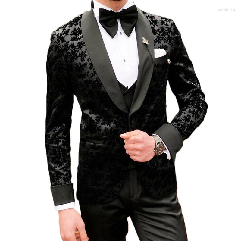 Men's Suits Black Printed Men 3 Pieces Appliqued Custom Made Wedding Lapel High Quality Fashion Formal Business Coat Pant Vest
Men's Suits Black Printed Men 3 Pieces Appliqued Custom Made Wedding Lapel High Quality Fashion Formal Business Coat Pant Vest