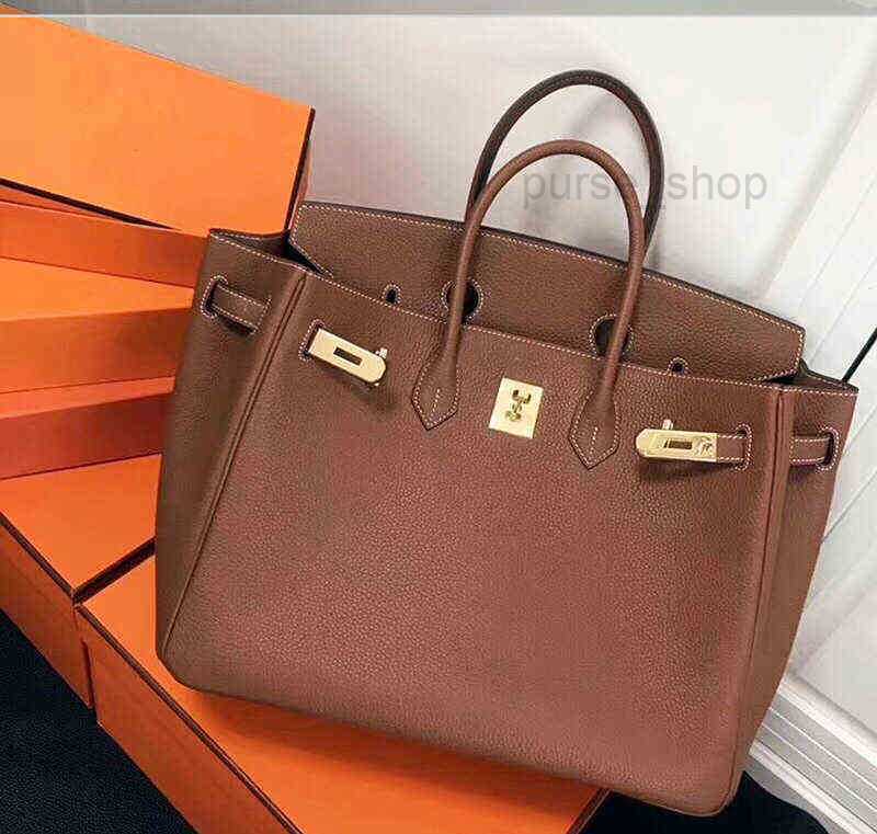 Tote Bag Birks Purse Women Designer French Luxury Handbag Genuine Brand Leather Cowhide Fashion Pattern Commuter Mother Large CapacityHers mees C9EG, 25 gold buckle special shot color remark
Tote Bag Birks Purse Women Designer French Luxury Handbag Genuine Brand Leather Cowhide Fashion Pattern Commuter Mother Large CapacityHers mees C9EG, 25 gold buckle special shot color remark