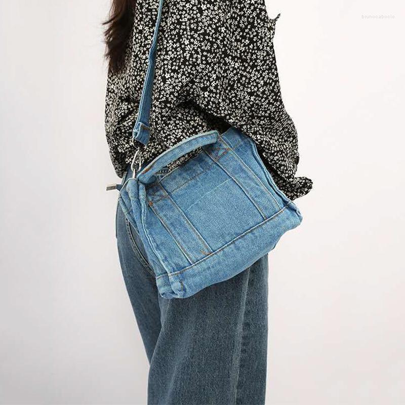 Evening Bags 2 Size Ins Denim Spring Canvas Bag Shoulder Messenger Casual Versatile Hand Carrying Women Cloth Shopping Commuter Purses, Light blue small
Evening Bags 2 Size Ins Denim Spring Canvas Bag Shoulder Messenger Casual Versatile Hand Carrying Women Cloth Shopping Commuter Purses, Light blue small