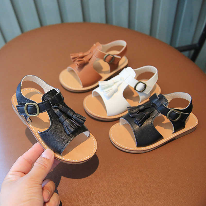 Sandals Nice Tassel Shoes for Kids Girls Retro Black White Brown Summer Shoes Child Sandals Fresh Little Girl Beach Shoes Flats F08271 W0217