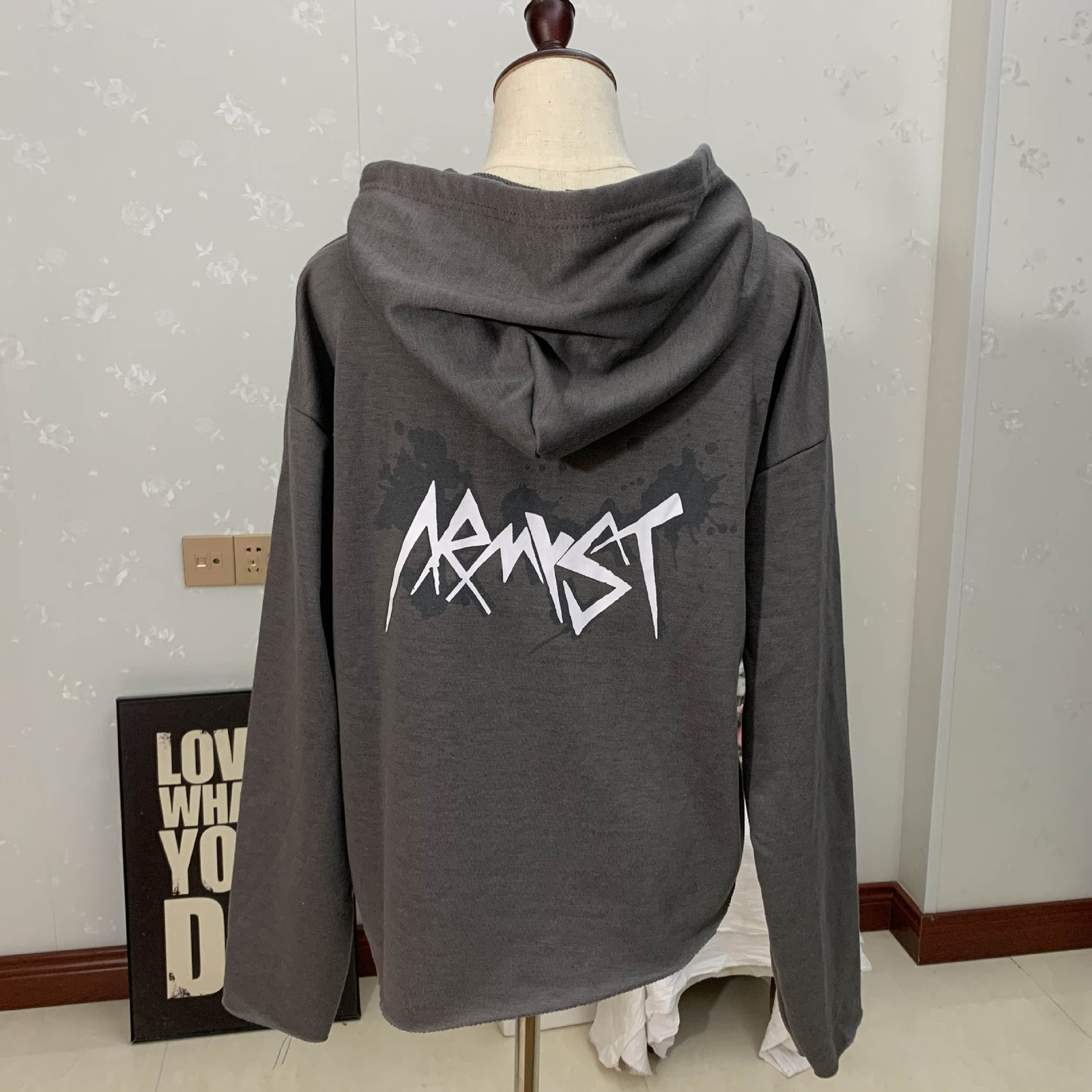 Women Hoodies Sweatshirts Jungkook zip hoodie unisex herbst winter jk merchandise collection Lange Hlse Sweatshirt JUNGKOOK Hoodie Collection 230217, White-2
Women Hoodies Sweatshirts Jungkook zip hoodie unisex herbst winter jk merchandise collection Lange Hlse Sweatshirt JUNGKOOK Hoodie Collection 230217, White-2