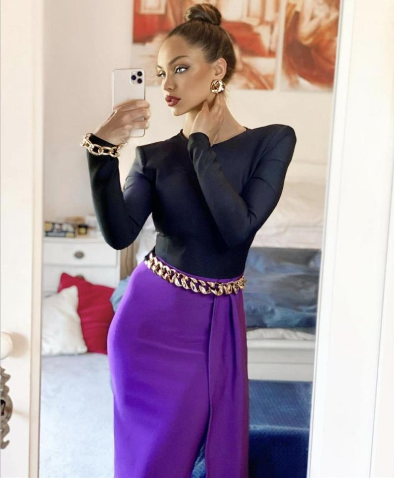 Casual Dresses Winter Style Sexy Patchwork Midi Purple Split Women Bodycon Bandage Dress 2023 Designer Fashion Party Club Vestido
Casual Dresses Winter Style Sexy Patchwork Midi Purple Split Women Bodycon Bandage Dress 2023 Designer Fashion Party Club Vestido