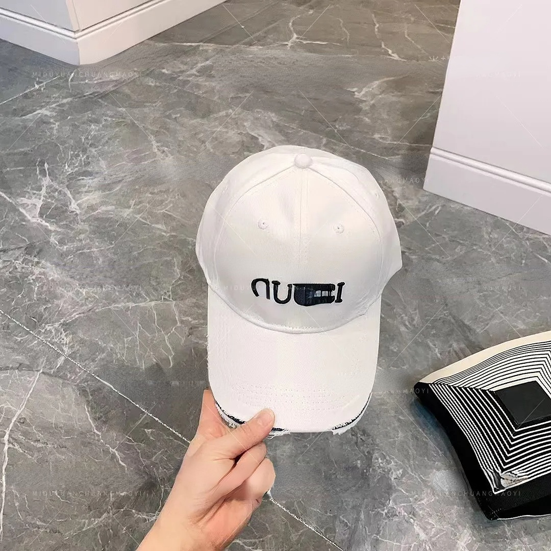 Quality luxury casquette designer letter ambroidered cotton simple baseball cap couple hat, Grey
Quality luxury casquette designer letter ambroidered cotton simple baseball cap couple hat, Grey