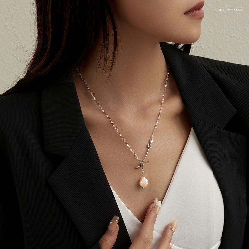 Choker Personality Branch Design Freshwater Fashion Jewelry Exquisite Pendants Collers For Women
Choker Personality Branch Design Freshwater Fashion Jewelry Exquisite Pendants Collers For Women