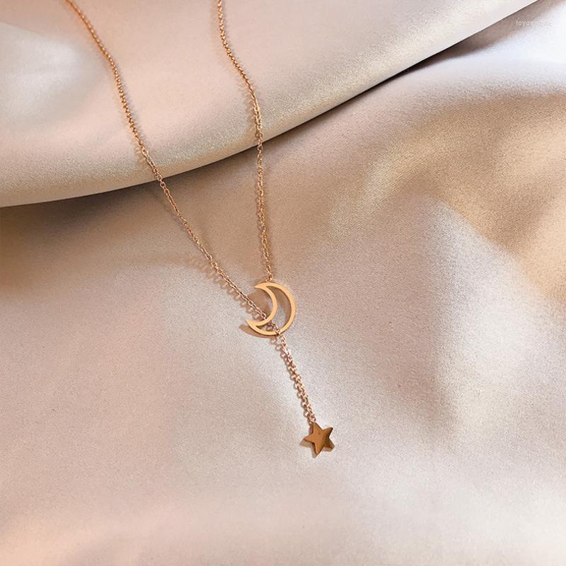 Chains Star Moon Graceful Personality Titanium Steel Necklace Women's Simple Clavicle Chain Korean Ins All-Match Fashion Cold Style
Chains Star Moon Graceful Personality Titanium Steel Necklace Women's Simple Clavicle Chain Korean Ins All-Match Fashion Cold Style