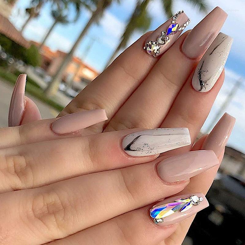Nail Art Kits 1 Box Mixed Color Rhinestone Shiny Crystal Diamond Set 3D Decorations Accessories
Nail Art Kits 1 Box Mixed Color Rhinestone Shiny Crystal Diamond Set 3D Decorations Accessories