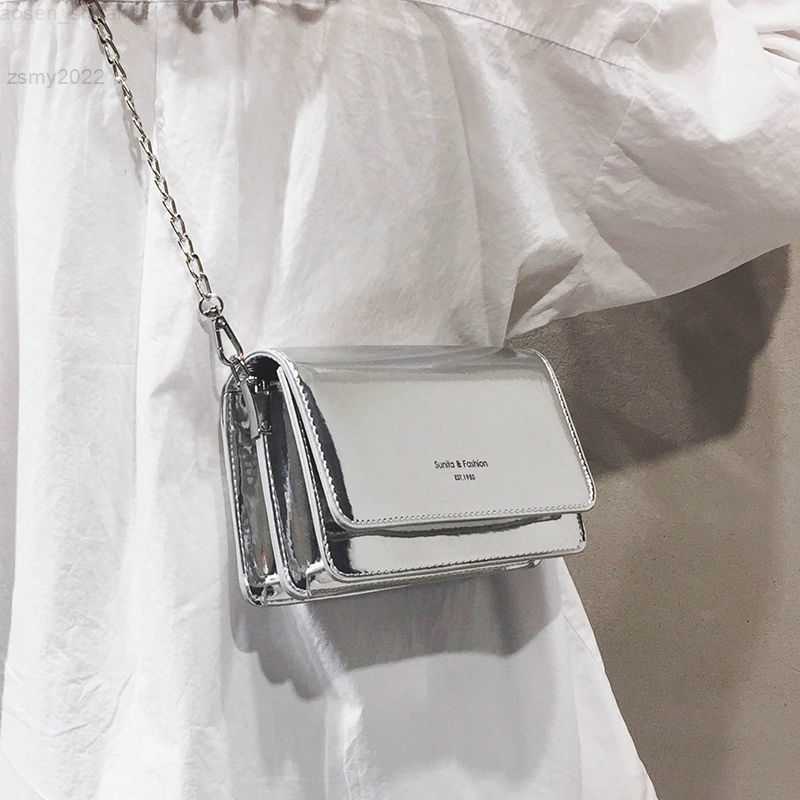 Women Laser Flap Bags Mirror Chain Shoulder Bag Summer Small Handbag Ladies Crossbody Bags Clutch Purse Handbag, Red
Women Laser Flap Bags Mirror Chain Shoulder Bag Summer Small Handbag Ladies Crossbody Bags Clutch Purse Handbag, Red